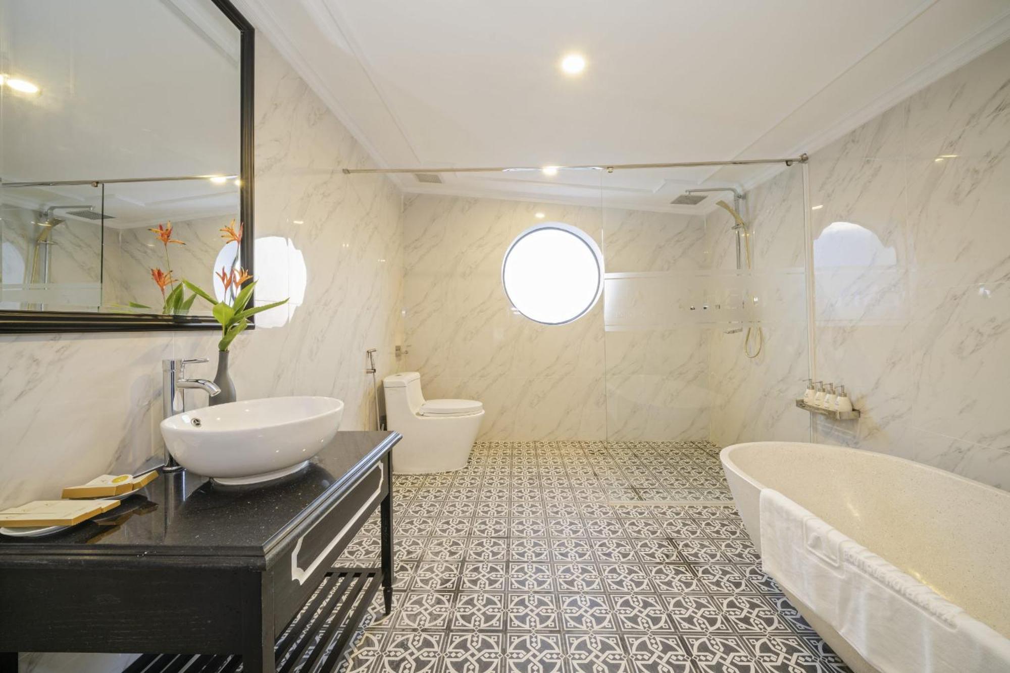Athenia Hoi An Boutique Hotel & Spa Εξωτερικό φωτογραφία